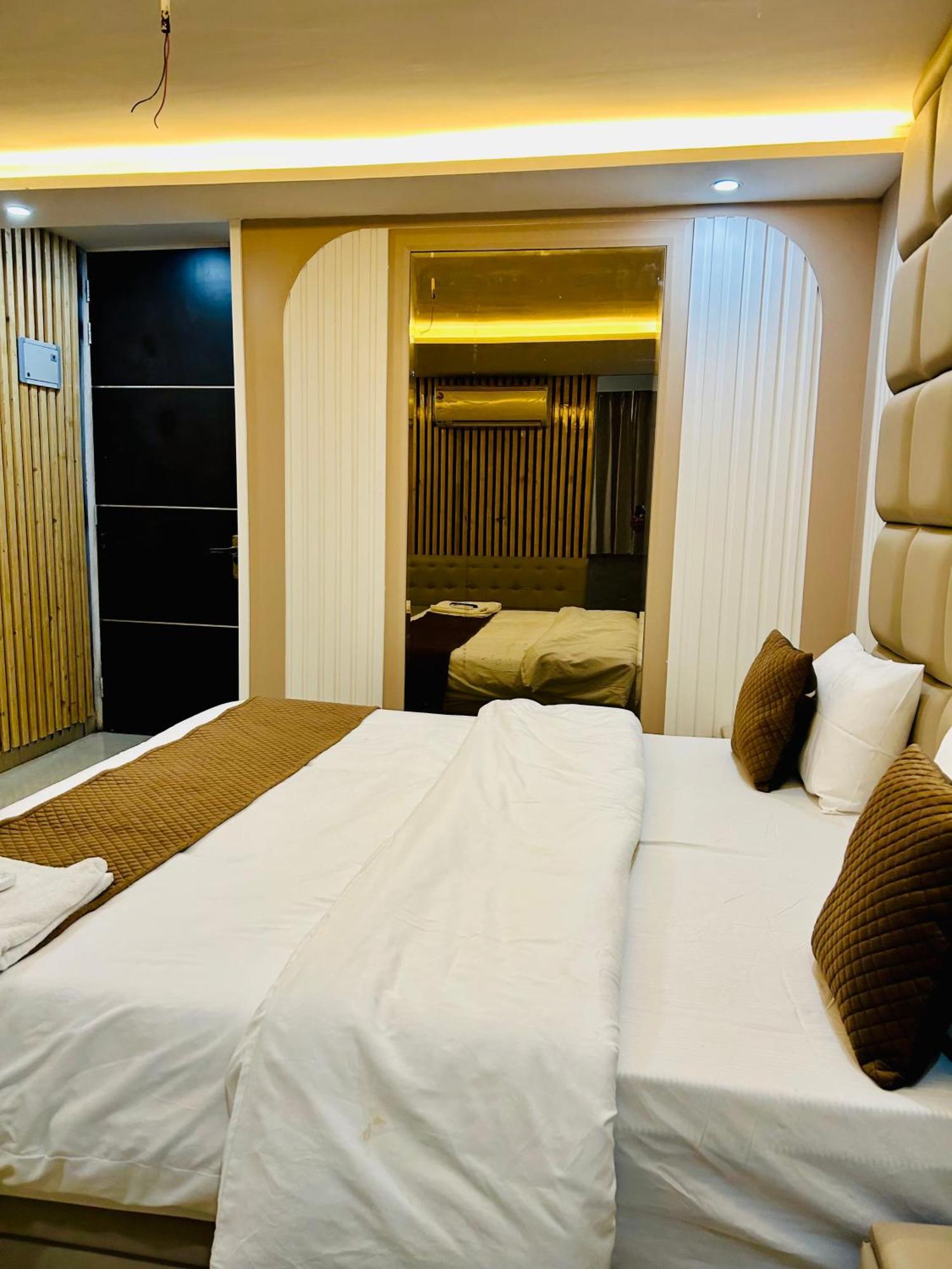 Bob Adventures Hotel Dehradun Exterior photo