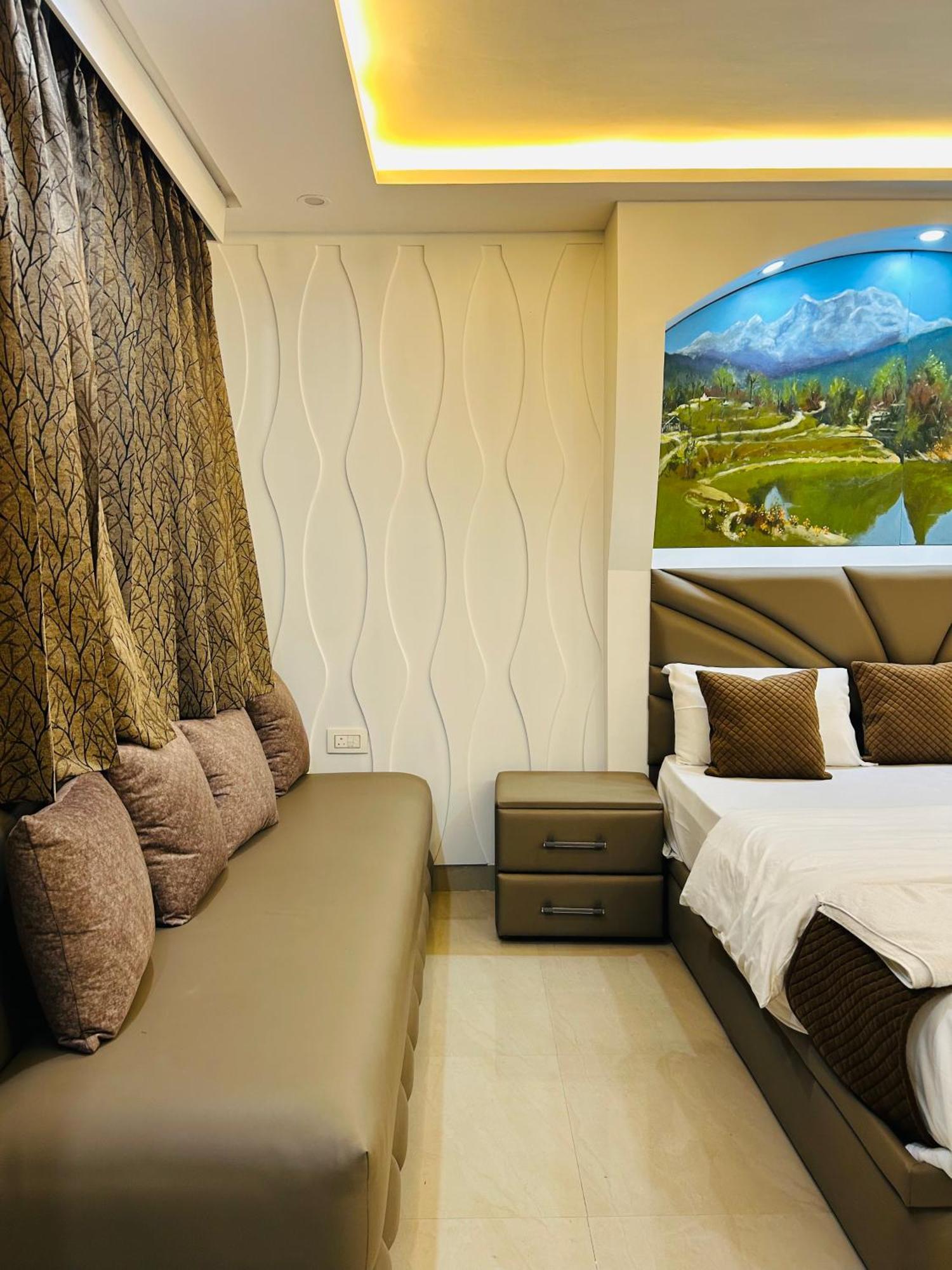 Bob Adventures Hotel Dehradun Exterior photo